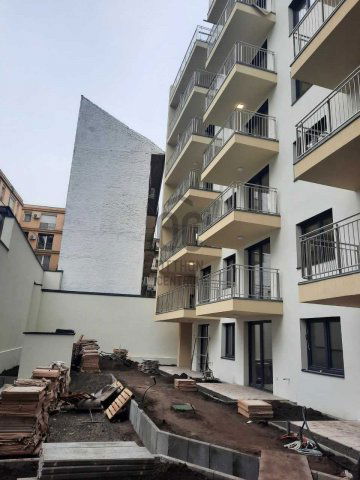 Eladó téglalakás, Budapesten, VII. kerületben 86.294 M Ft