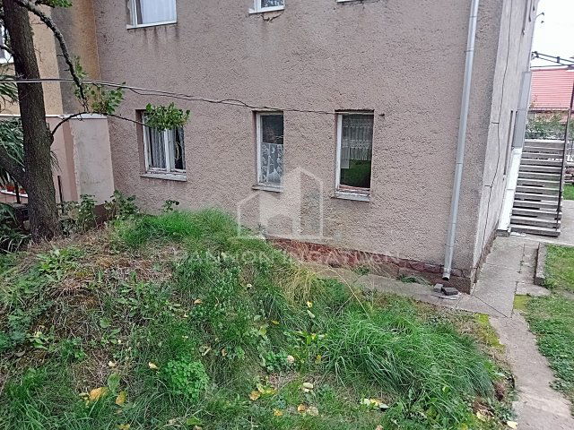 Eladó téglalakás, Úrkúton 16.9 M Ft, 2 szobás