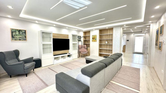 Kiadó családi ház, albérlet, Debrecenben 850 E Ft / hó