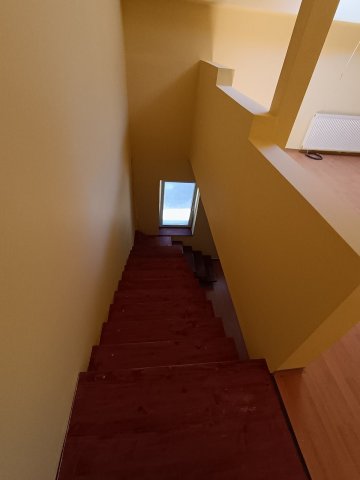 Kiadó téglalakás, albérlet, Szegeden, Sándor utcában, 2 szobás