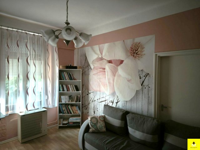 Eladó téglalakás, Bükön 37.5 M Ft, 2 szobás