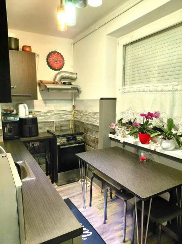 Eladó téglalakás, Bábolnán 40.9 M Ft, 2 szobás