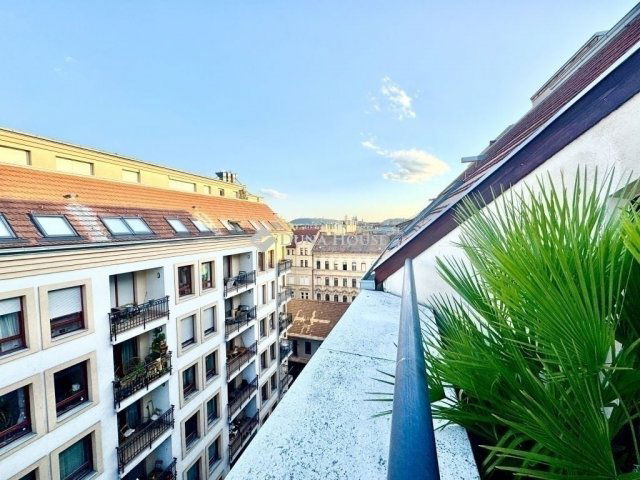 Eladó téglalakás, Budapesten, VI. kerületben 197 M Ft, 3 szobás