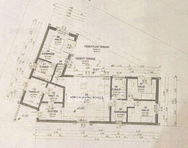 Eladó családi ház, Pécsett 139.5 M Ft, 3 szobás