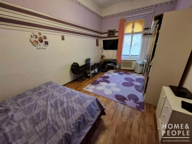 Eladó téglalakás, Szegeden 29.9 M Ft, 3 szobás