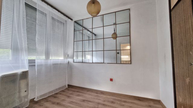 Eladó téglalakás, Nyíregyházán, Petőfi utcában 29.5 M Ft