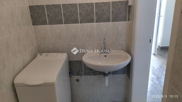 Eladó téglalakás, Budapesten, X. kerületben, Tárna utcában