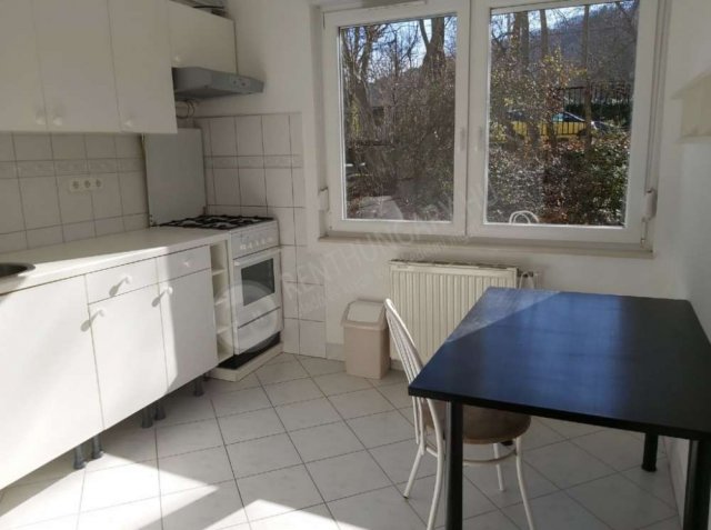 Kiadó téglalakás, albérlet, II. kerületben, Budakeszi úton