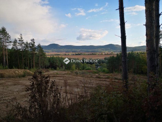Eladó telek, Pilisborosjenőn, Fogoly utcában 75 M Ft