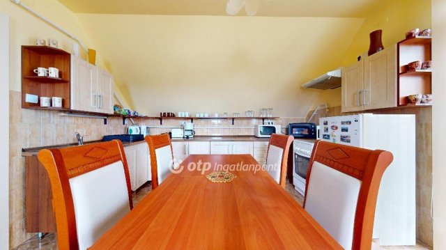 Eladó téglalakás, Hajdúnánáson 46.3 M Ft, 2 szobás