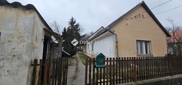 Eladó családi ház, Székelyszabaron 14.99 M Ft, 4 szobás