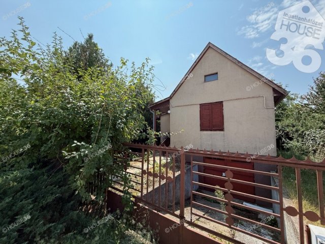 Eladó nyaraló, Kecskeméten 33.9 M Ft, 1 szobás