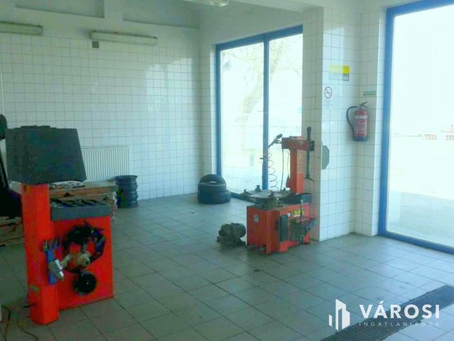 Kiadó ipari ingatlan, Debrecenben 500 E Ft / hó