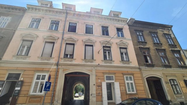 Eladó téglalakás, Sopronban 43 M Ft, 3 szobás