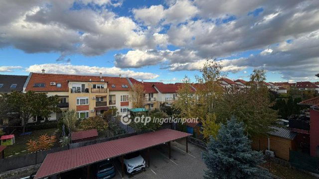 Eladó téglalakás, Dunakeszin 87 M Ft, 3+1 szobás