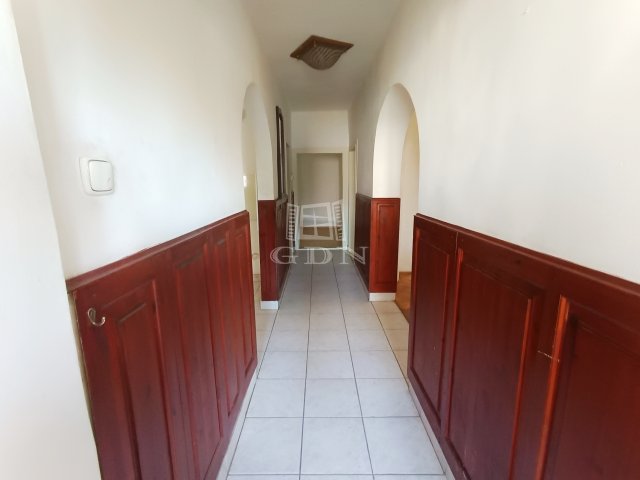 Eladó családi ház, Érden 84.9 M Ft, 3 szobás