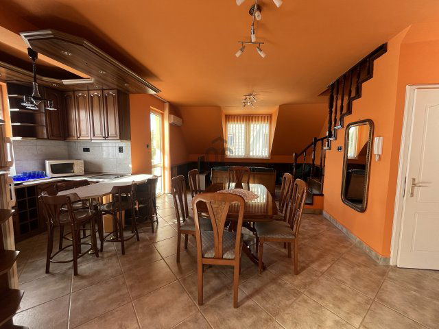 Eladó téglalakás, Debrecenben 89 M Ft, 4 szobás