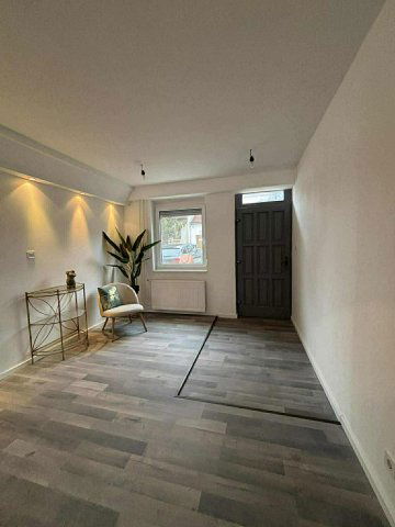 Eladó sorház, Pécsett 89.9 M Ft, 6 szobás / költözzbe.hu