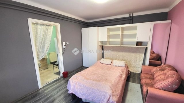 Eladó nyaraló, Gárdonyban 37 M Ft, 2 szobás