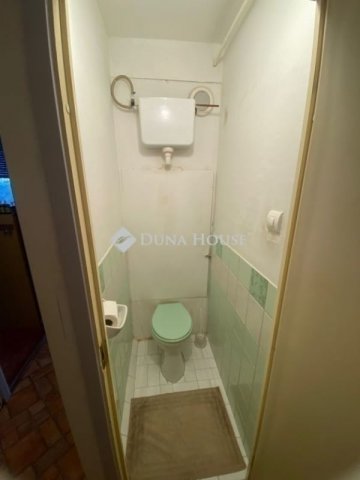 Eladó panellakás, Szegeden 43.9 M Ft, 2 szobás