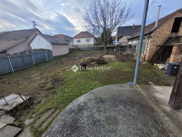 Eladó családi ház, Palotabozsokon 35 M Ft, 5 szobás