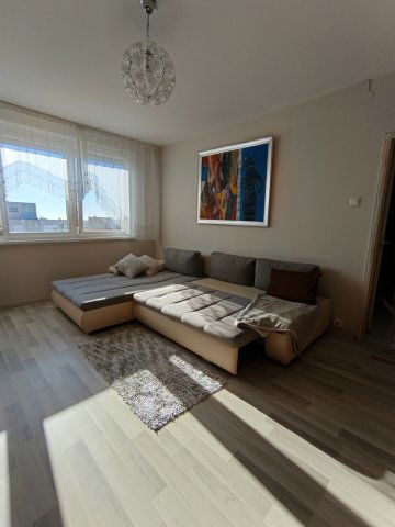 Eladó panellakás, Kecskeméten 74.9 M Ft, 2 szobás