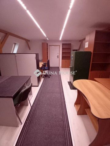 Eladó családi ház, Győrött, Rozgonyi utcában 249 M Ft