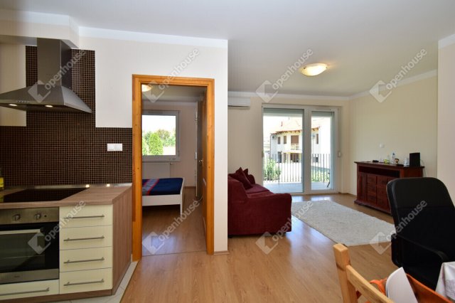Kiadó téglalakás, albérlet, Szegeden 230 E Ft / hó, 3 szobás