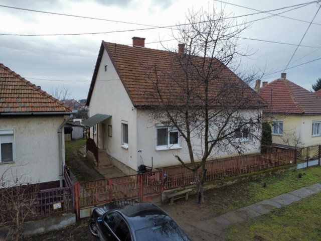 Eladó családi ház, Hevesen 22.9 M Ft, 2+1 szobás