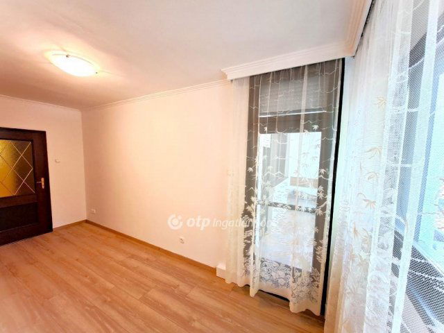 Eladó téglalakás, Kecskeméten 73.5 M Ft, 3 szobás