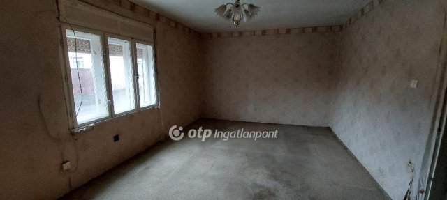 Eladó családi ház, Nagykanizsán 12 M Ft, 1+1 szobás