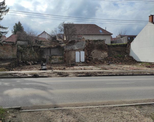 Eladó telek, Egerben 15 M Ft / költözzbe.hu