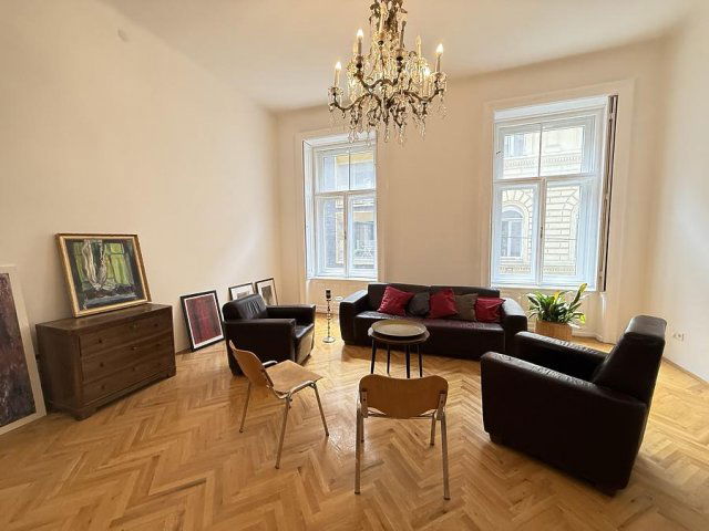 Eladó téglalakás, Budapesten, VII. kerületben 89.9 M Ft