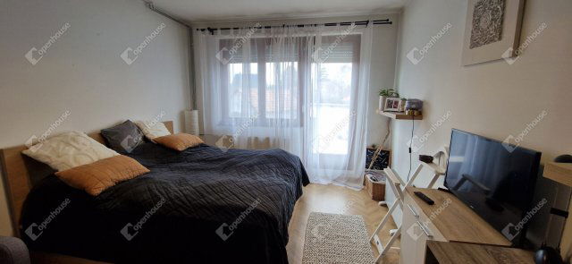 Eladó családi ház, Győrött 100 M Ft, 3 szobás