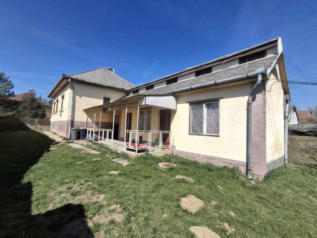 Eladó családi ház, Pétervásárán 15.9 M Ft, 2 szobás