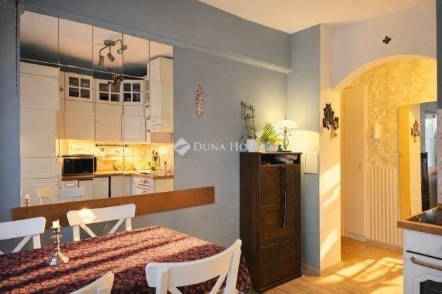 Eladó téglalakás, Budapesten, XI. kerületben 77.2 M Ft, 2 szobás