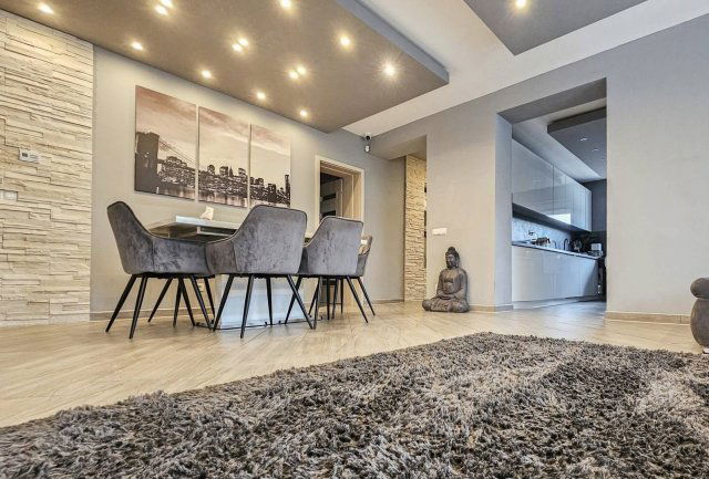 Eladó családi ház, Nyíregyházán 99.9 M Ft, 2+1 szobás