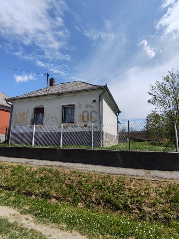 Eladó családi ház, Zákányfalun 14.5 M Ft, 2 szobás