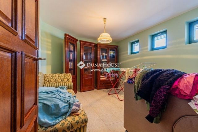 Eladó családi ház, Budapesten, XVI. kerületben 429 M Ft
