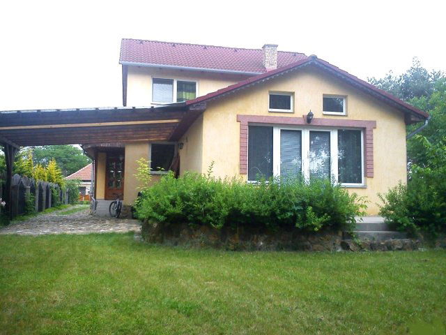 Kiadó családi ház, albérlet, Nyíregyházán 200 E Ft / hó