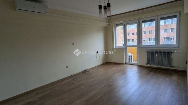 Eladó téglalakás, Budapesten, XIII. kerületben 67 M Ft, 2 szobás