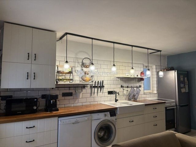 Eladó családi ház, Taksonyon 89.8 M Ft, 4 szobás