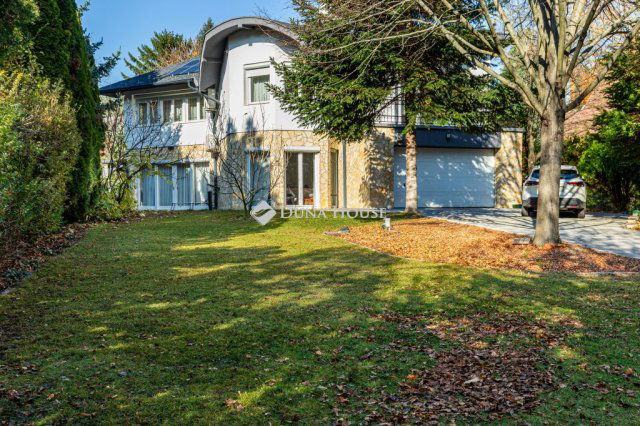 Eladó családi ház, Budapesten, II. kerületben 445 M Ft, 8 szobás