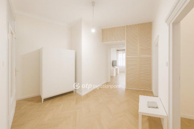 Eladó téglalakás, Budapesten, XIV. kerületben 75.9 M Ft