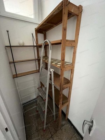 Eladó panellakás, Kecskeméten 38.9 M Ft, 1 szobás