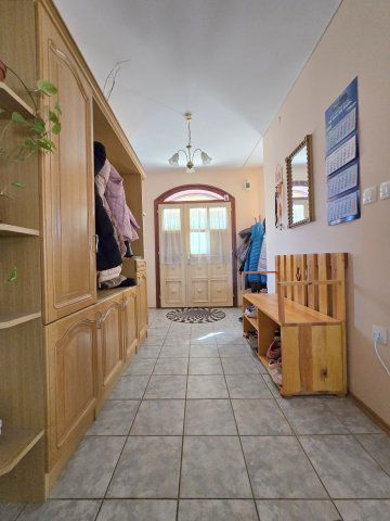 Eladó családi ház, Tófejen 83 M Ft, 5 szobás