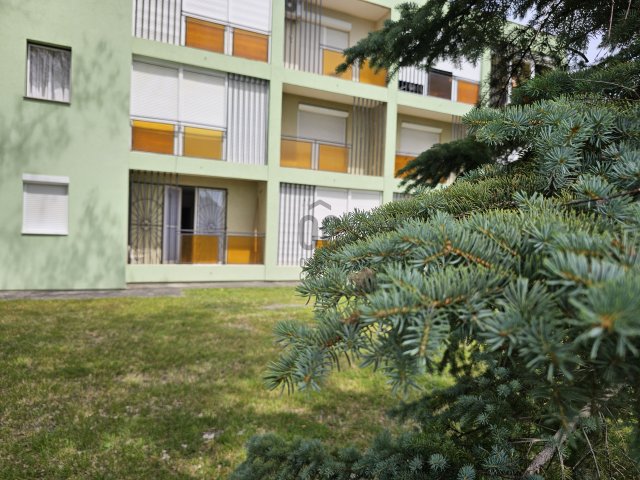Eladó nyaraló, Balatonlelleén 34.5 M Ft, 1 szobás