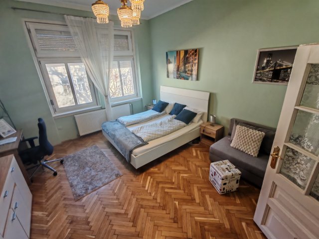 Eladó téglalakás, Szegeden, Tündér utcában 39.9 M Ft, 1 szobás