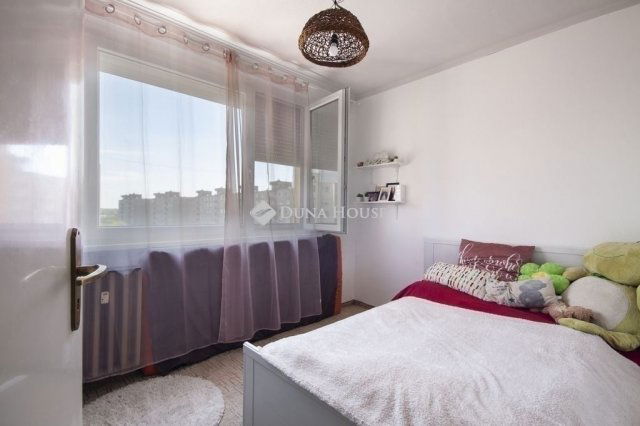 Eladó panellakás, Budapesten, X. kerületben 84 M Ft, 3 szobás