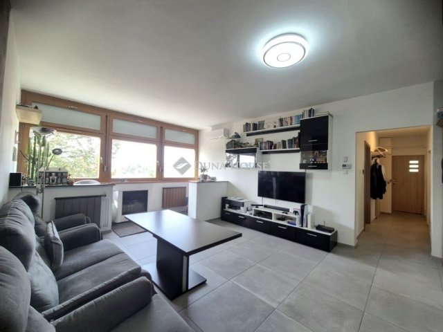 Eladó téglalakás, Szentendrén 89.9 M Ft, 4 szobás